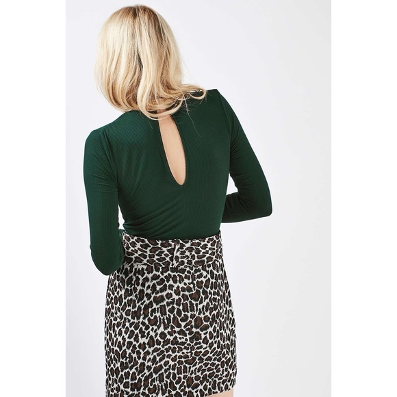 TOPSHOP Keyhole bodysuit - Picture 2 of 10